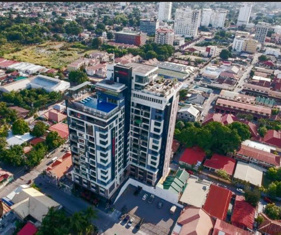 One Euphoria Prime Suite Hotel Angeles Esterno foto
