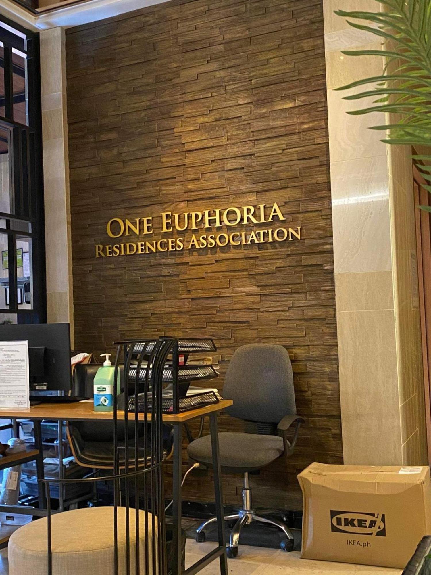 One Euphoria Prime Suite Hotel Angeles Esterno foto