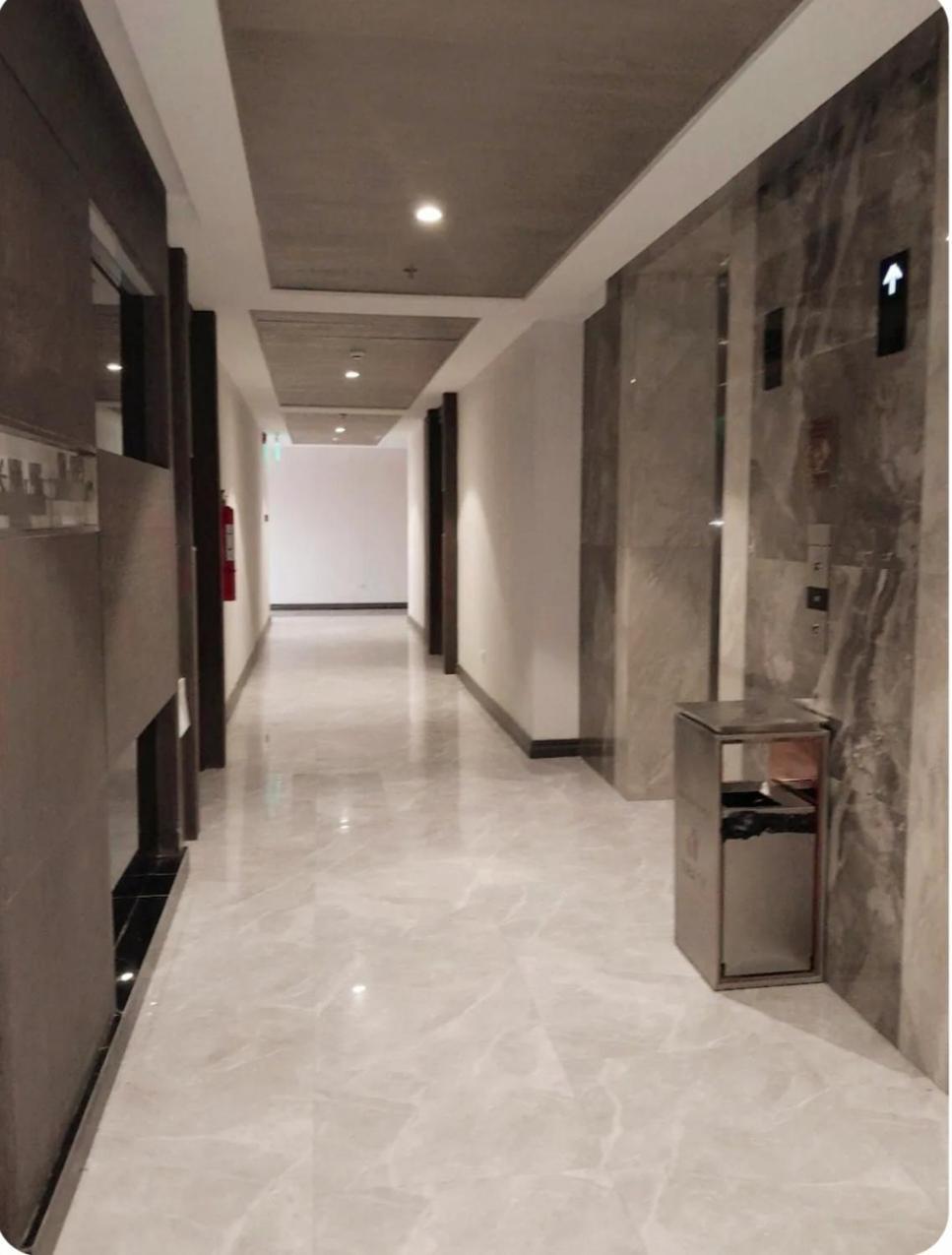 One Euphoria Prime Suite Hotel Angeles Esterno foto