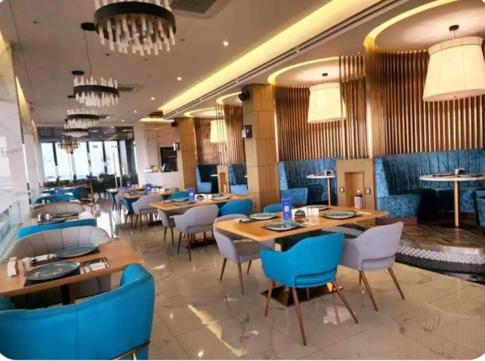 One Euphoria Prime Suite Hotel Angeles Esterno foto