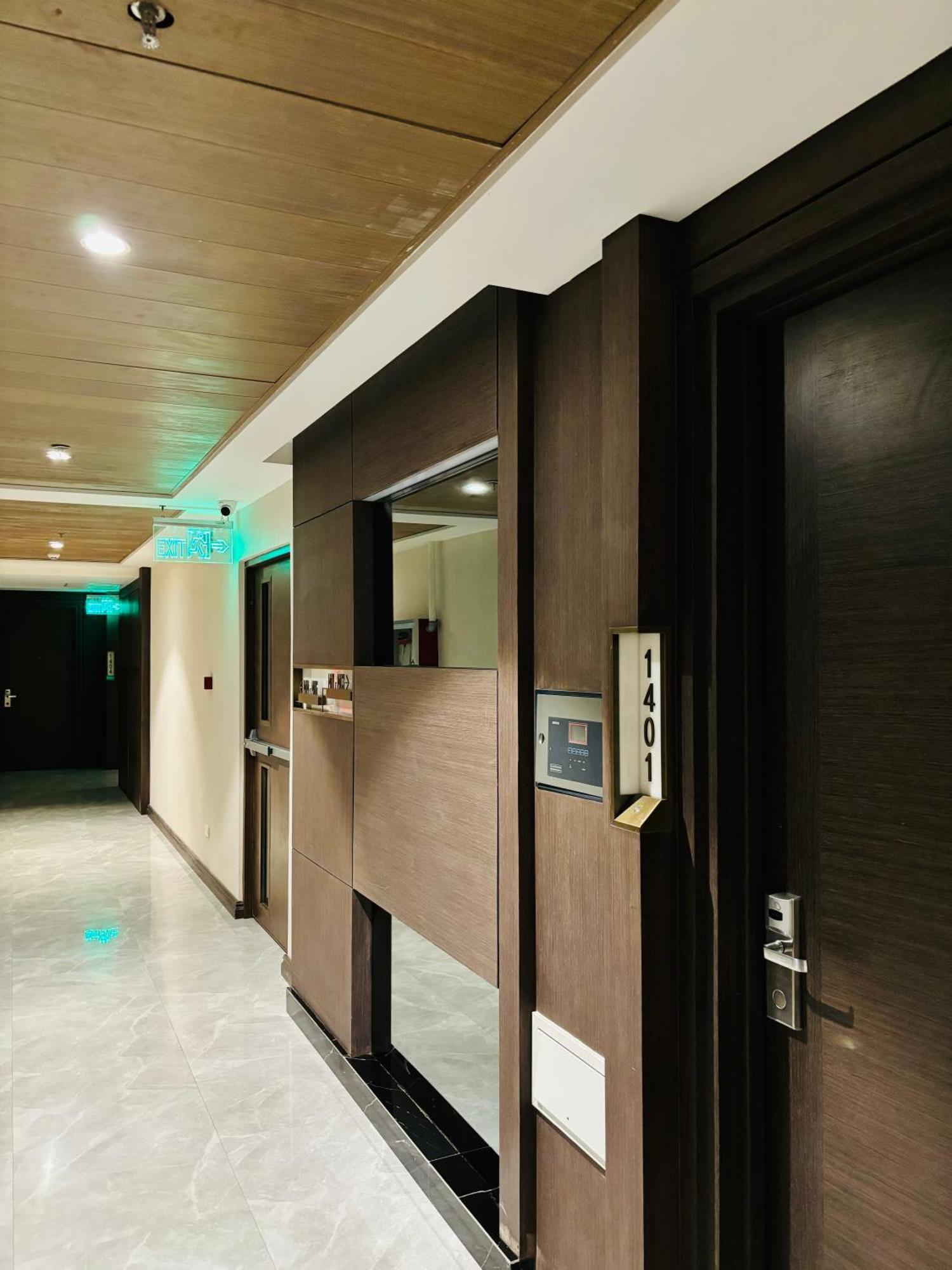 One Euphoria Prime Suite Hotel Angeles Esterno foto
